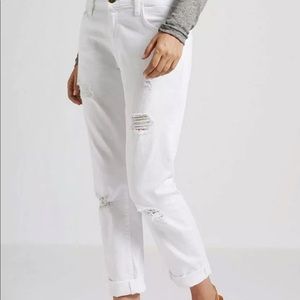 Current/Elliott The Fling Slim BF Jeans Distressed